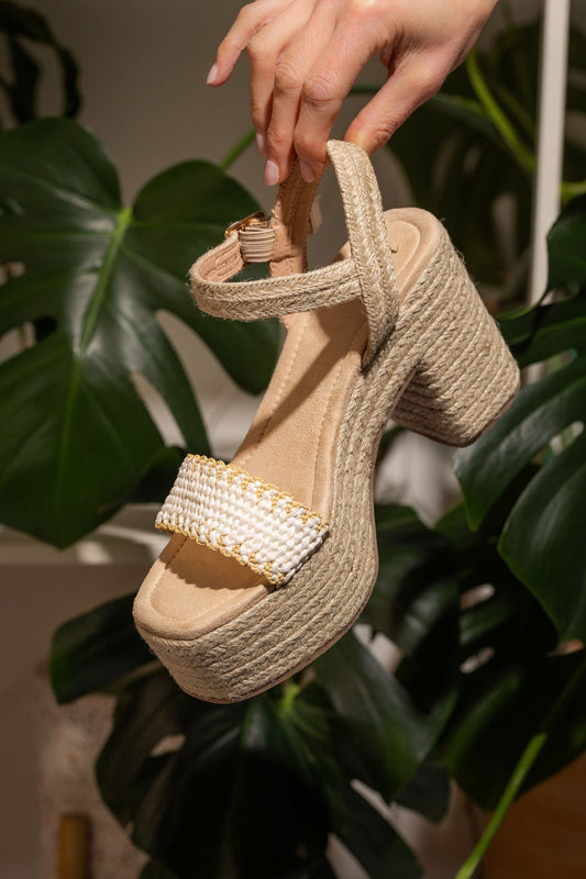 Elise Wedge in Off White