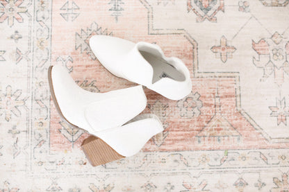 Fiera Booties in White